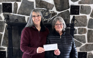 Nancy et Diane Tremblay, gagnantes du 47e tirage.